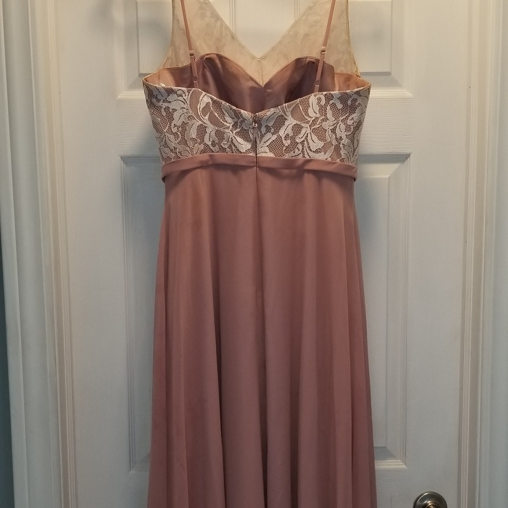 Floor length gown - Picture 3 of 8